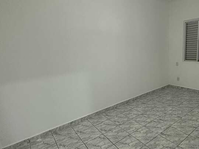 Apartamento à venda no bairro Vila Tupy - Praia Grande/SP