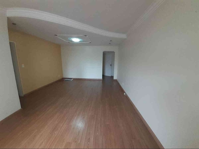 Apartamento com 3 quartos à venda no bairro Jardim Irajá, 111m²