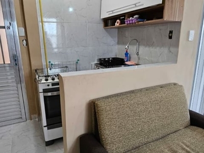 Apartamento de frente esquina com sacada para brasil e copacabana