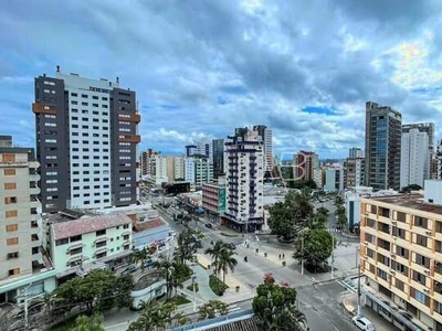 Apartamento mobiliado de 1 dormitório à venda no Centro de Torres/RS