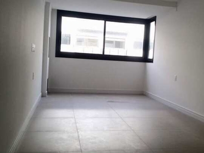 Apartamento novo de 2 dormitórios à venda na Praia Grande em Torres/RS
