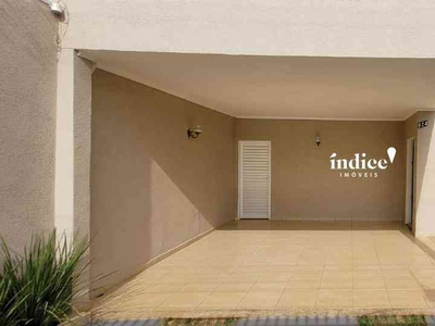 Casa com 2 quartos à venda no bairro Jardim Interlagos, 111m²