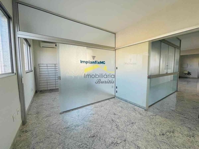 Sala para alugar no bairro Buritis, 150m²