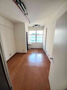 Sala para alugar no bairro Centro, 23m²