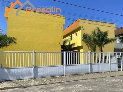 Sobrado à venda no bairro Jardim Suarão - Praia - Itanhaém/SP