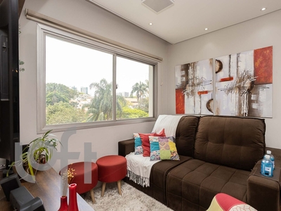 Apartamento à venda em Campo Belo com 60 m², 2 quartos, 1 vaga