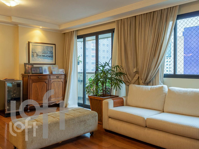 Apartamento à venda em Moema Pássaros com 127 m², 3 quartos, 1 suíte, 2 vagas