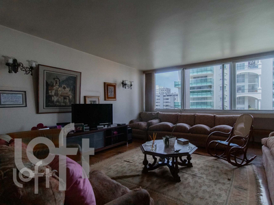 Apartamento à venda em Paraíso com 202 m², 4 quartos, 1 suíte, 2 vagas