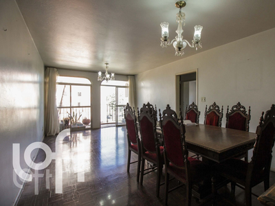 Apartamento à venda em Vila Mariana com 120 m², 3 quartos, 1 suíte, 1 vaga