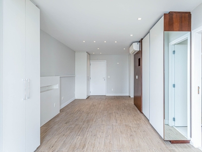 Apartamento à venda em Vila Olímpia com 35 m², 1 quarto, 1 suíte, 1 vaga