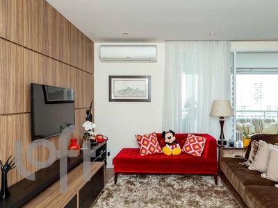 Apartamento à venda em Vila Sônia com 177 m², 4 quartos, 3 suítes, 3 vagas