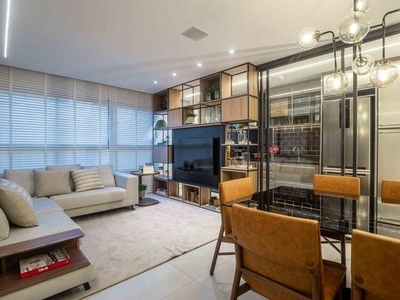Apartamento para venda possui 63m² com 2 quartos em Setor Bueno - Goiânia - GO
