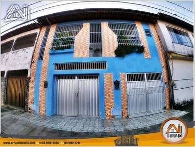 Casa à venda, 304 m² por R$ 830.000,00 - Conjunto Ceará - Fortaleza/CE