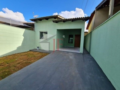 Casa com 3 quartos - Bairro Jardim Itaipu em Goiânia