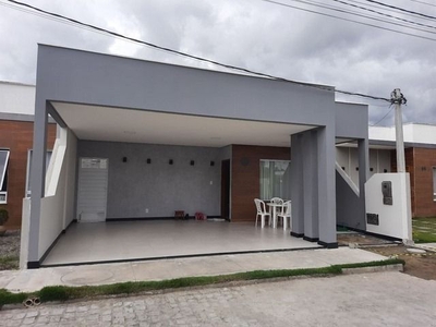 Casa no sim 3/4 sendo uma suíte reformada