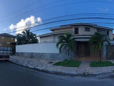 Casa para Venda ou Aluguel frente de rua, com 4 suítes, 506m² de terreno em Vilas do Atlân