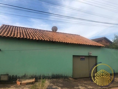 Casa somente a vista, Jardim primavera Goiânia.