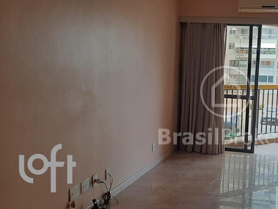 Apartamento à venda em Barra da Tijuca com 94 m², 2 quartos, 1 suíte, 1 vaga