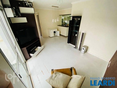 Apartamento à venda em Campo Grande com 72 m², 3 quartos, 1 suíte, 2 vagas