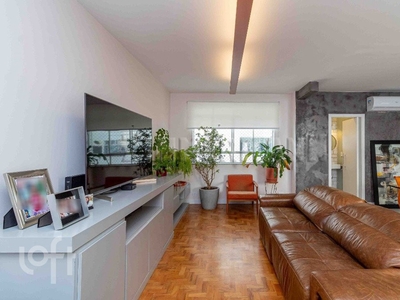 Apartamento à venda em Higienópolis com 125 m², 3 quartos, 1 suíte, 1 vaga