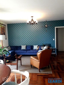 Apartamento à venda em Higienópolis com 150 m², 3 quartos, 1 suíte, 1 vaga