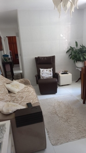 Apartamento à venda em Jacarepaguá com 48 m², 3 quartos, 1 vaga