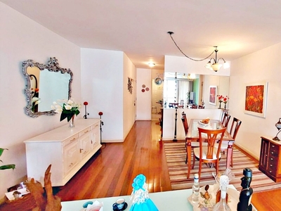 Apartamento à venda em Laranjeiras com 150 m², 3 quartos, 1 suíte, 2 vagas