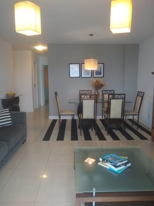 Apartamento à venda em Laranjeiras com 84 m², 2 quartos, 1 suíte, 1 vaga