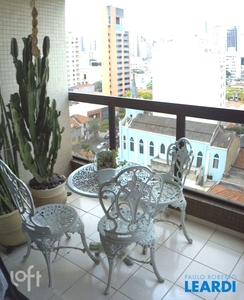 Apartamento à venda em Pinheiros com 147 m², 3 quartos, 3 suítes, 3 vagas