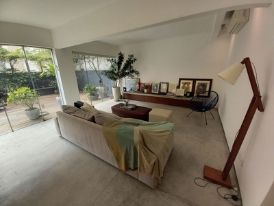 Apartamento à venda em Santa Cecília com 235 m², 3 quartos, 1 suíte, 1 vaga