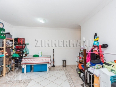 Apartamento à venda em Vila Romana com 74 m², 3 quartos, 1 suíte, 1 vaga