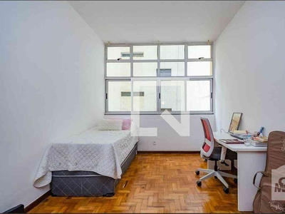 Apartamento com 3 quartos à venda no bairro Centro, 100m²