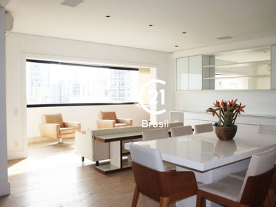 Apartamento com 4 quartos, 247 m², aluguel por R$ 16.000/mês