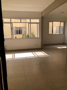 Apartamento à venda em Alto de Pinheiros com 66 m², 2 quartos