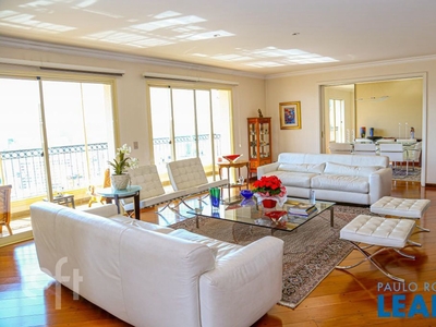 Apartamento à venda em Santa Cecília com 317 m², 4 quartos, 4 suítes, 5 vagas