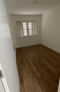 Locação de Quarto em Casa Mobiliada - para mulher