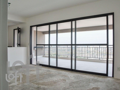 Apartamento à venda em Mooca com 157 m², 3 quartos, 3 suítes, 3 vagas