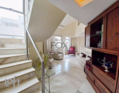 Apartamento à venda em Savassi com 330 m², 4 quartos, 2 suítes, 3 vagas