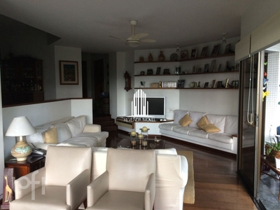 Apartamento à venda em Paraíso com 210 m², 4 quartos, 2 suítes, 4 vagas