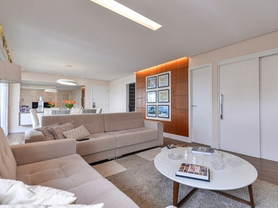 Apartamento à venda em Vila Olímpia com 120 m², 3 quartos, 2 suítes, 3 vagas