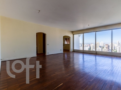 Apartamento à venda em Vila Sônia com 260 m², 4 quartos, 1 suíte, 2 vagas