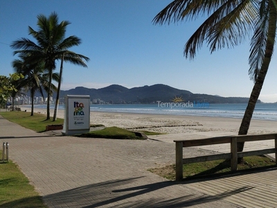 APO. MUITO BEM LOCALIZADO NO CORAÇÃO da Meia Praia