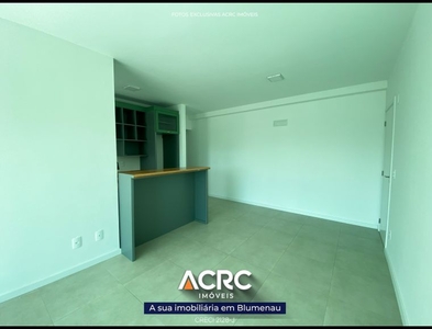 Apartamento no Bairro Itoupava Seca em Blumenau com 2 Dormitórios (2 suítes) e 86 m²