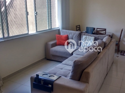 Apartamento à venda por R$ 380.000