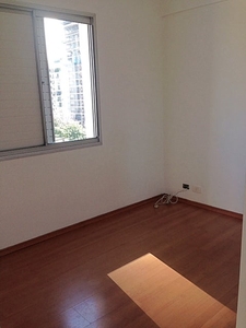 Apartamento com 2 Quartos e 1 banheiro para Alugar, 52 m² por R$ 3.900/Mês