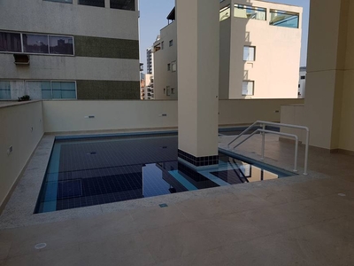 Apartamento com 3 Quartos e 2 banheiros à Venda, 115 m² por R$ 850.000