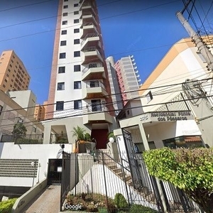 Apartamento com 4 Quartos e 3 banheiros à Venda, 117 m² por R$ 579.000