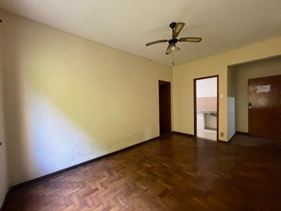 Apartamento em Centro, Petrópolis/RJ de 45m² 1 quartos à venda por R$ 209.000,00 ou para locação R$ 950,00/mes