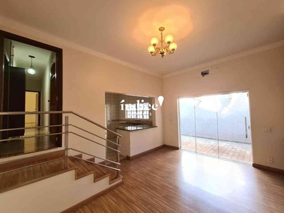 Casa com 3 quartos à venda no bairro City Ribeirão, 244m²