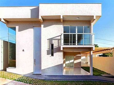 Casa com 3 quartos à venda no bairro Jardim Novo Mundo, 111m²